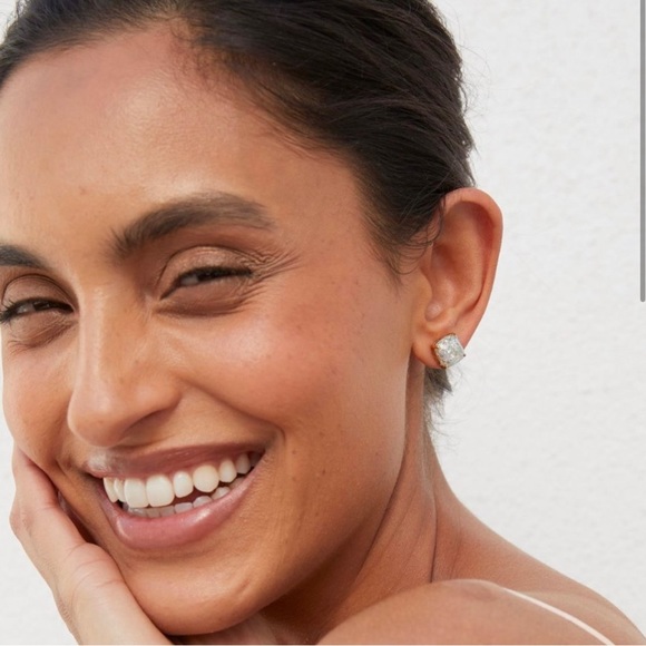 ✨KATE SPADE✨ Opal Gold Square Stud Earrings - Picture 4 of 8